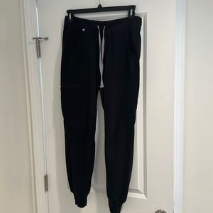 FIGS zamora jogger black